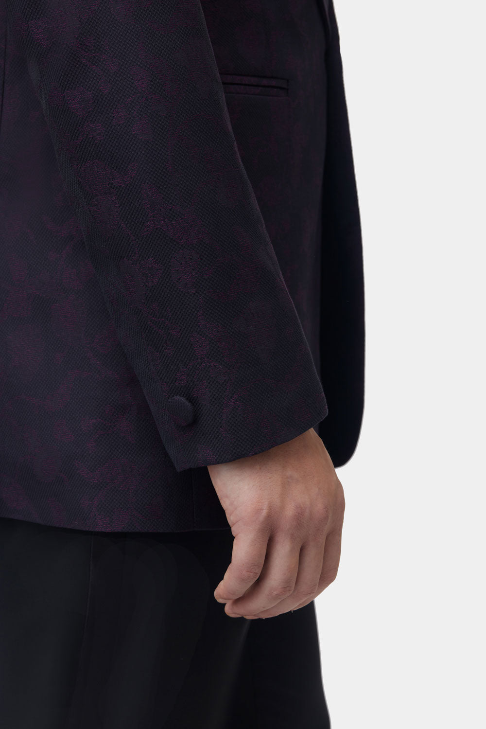 Virgilio Embroidered GC Tuxedo