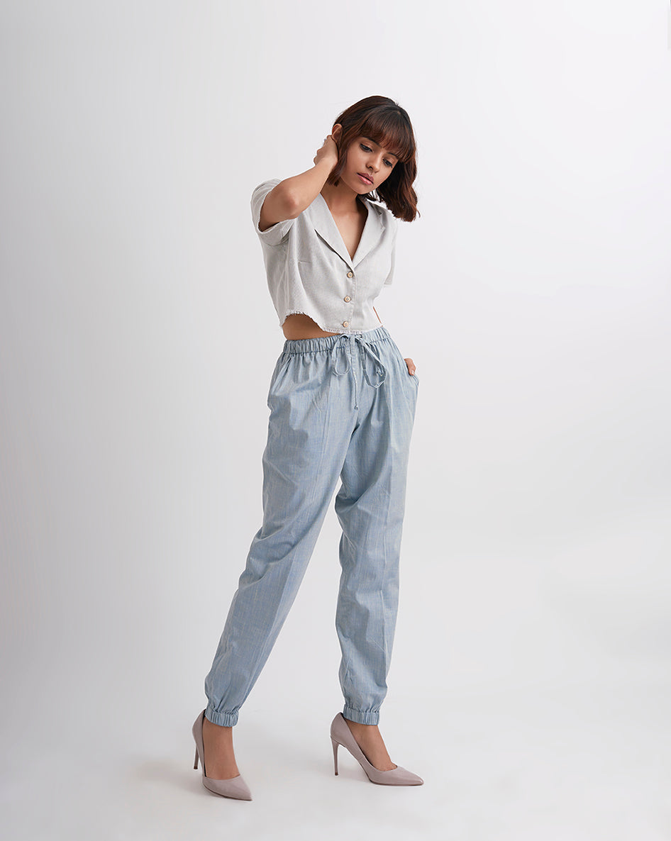 Off the Grid Cropped Fray Hem Top
