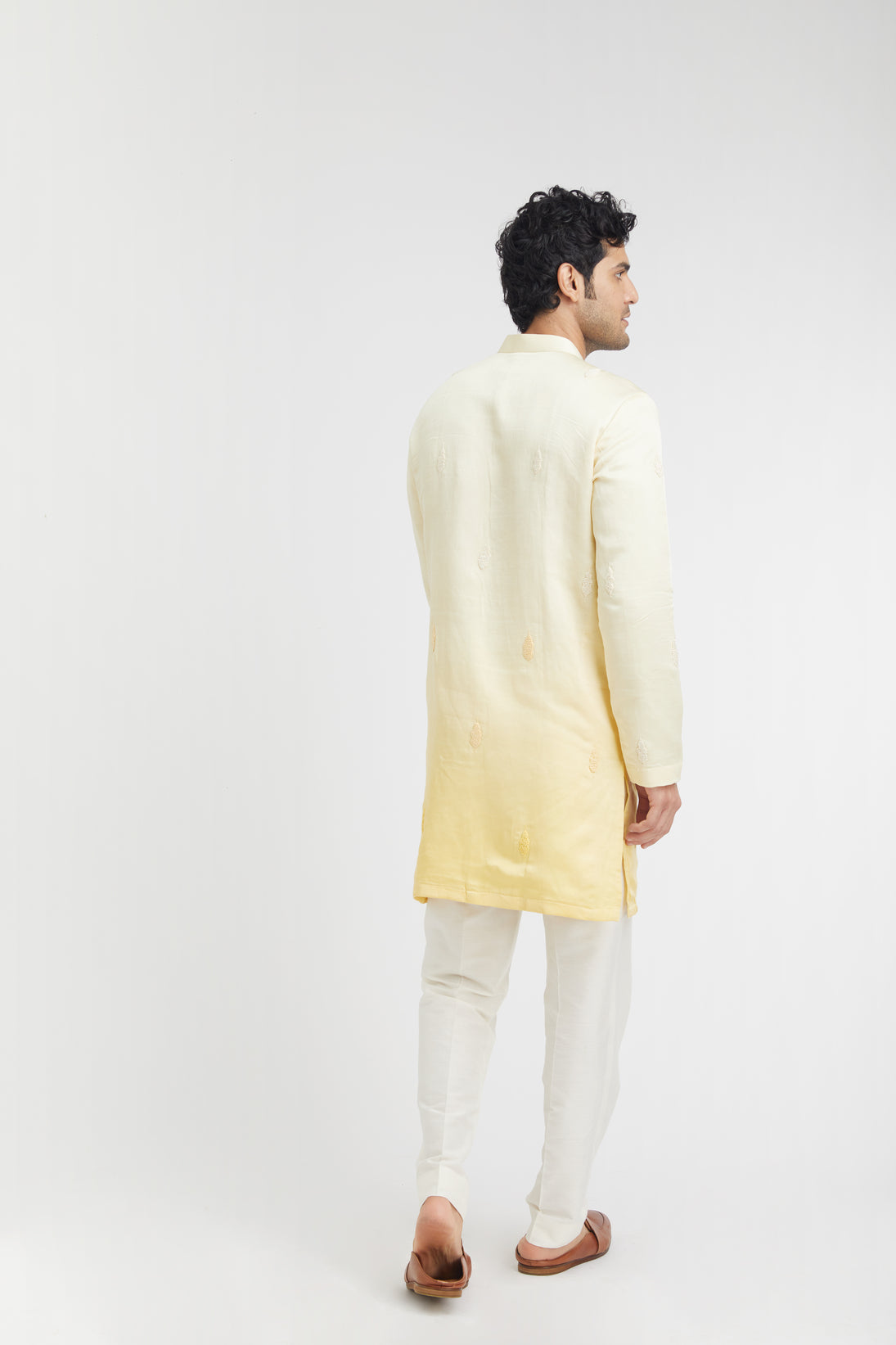 Ombre French knot Embroidered Short Kurta (yellow)