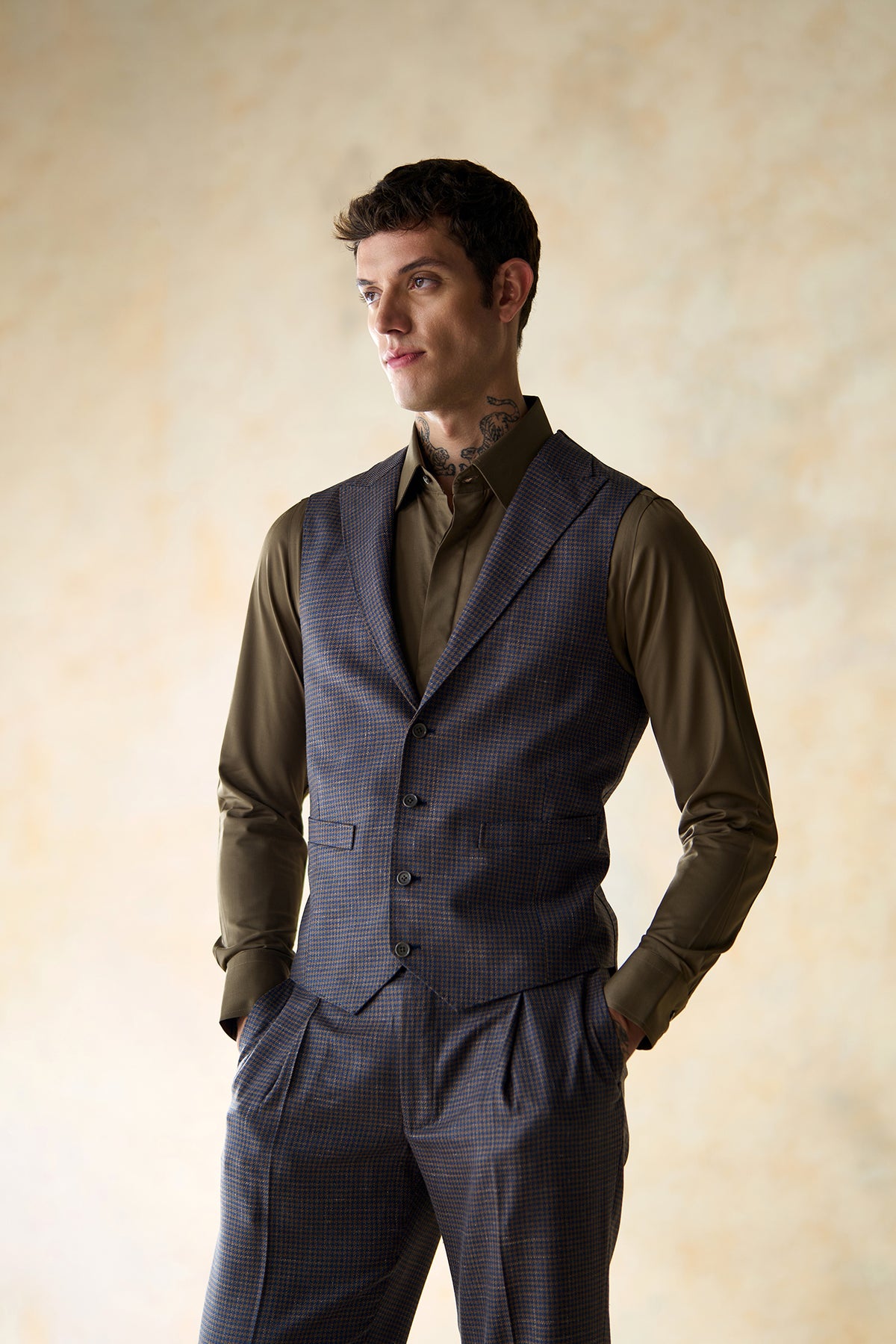 Spectrum 3pc Suit