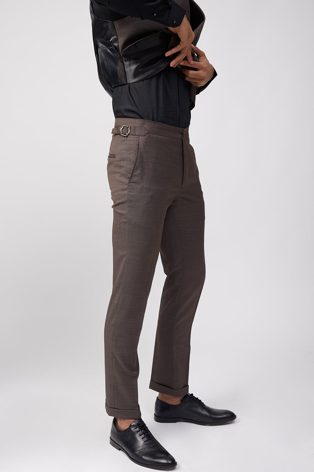 "Yugen" 3Pc Suit (Brown)