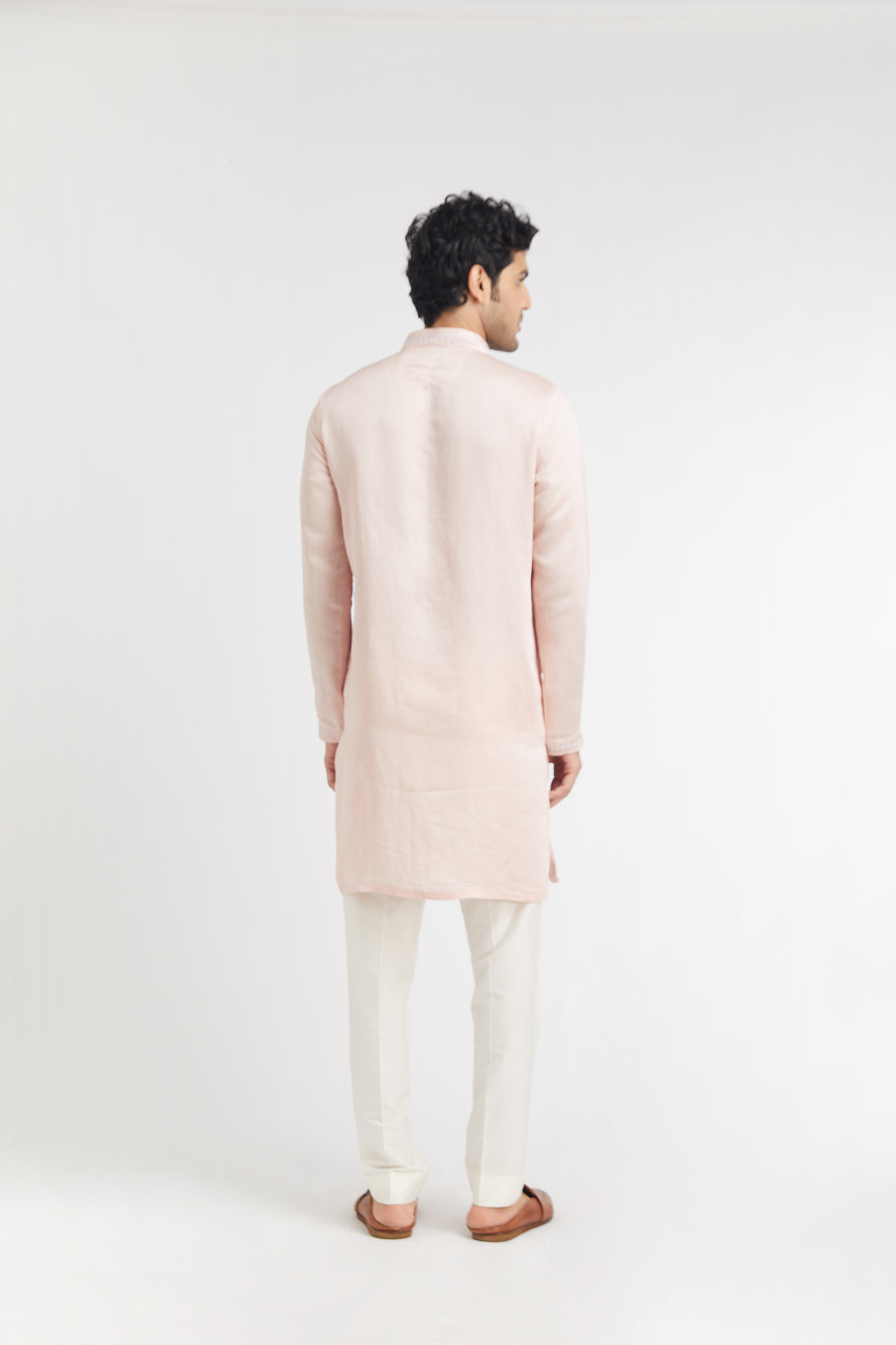"Festive Bloom" Embroidered Kurta (Baby Pink)