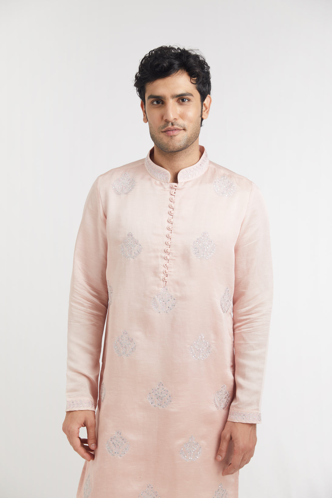 "Festive Bloom" Embroidered Kurta (Baby Pink)